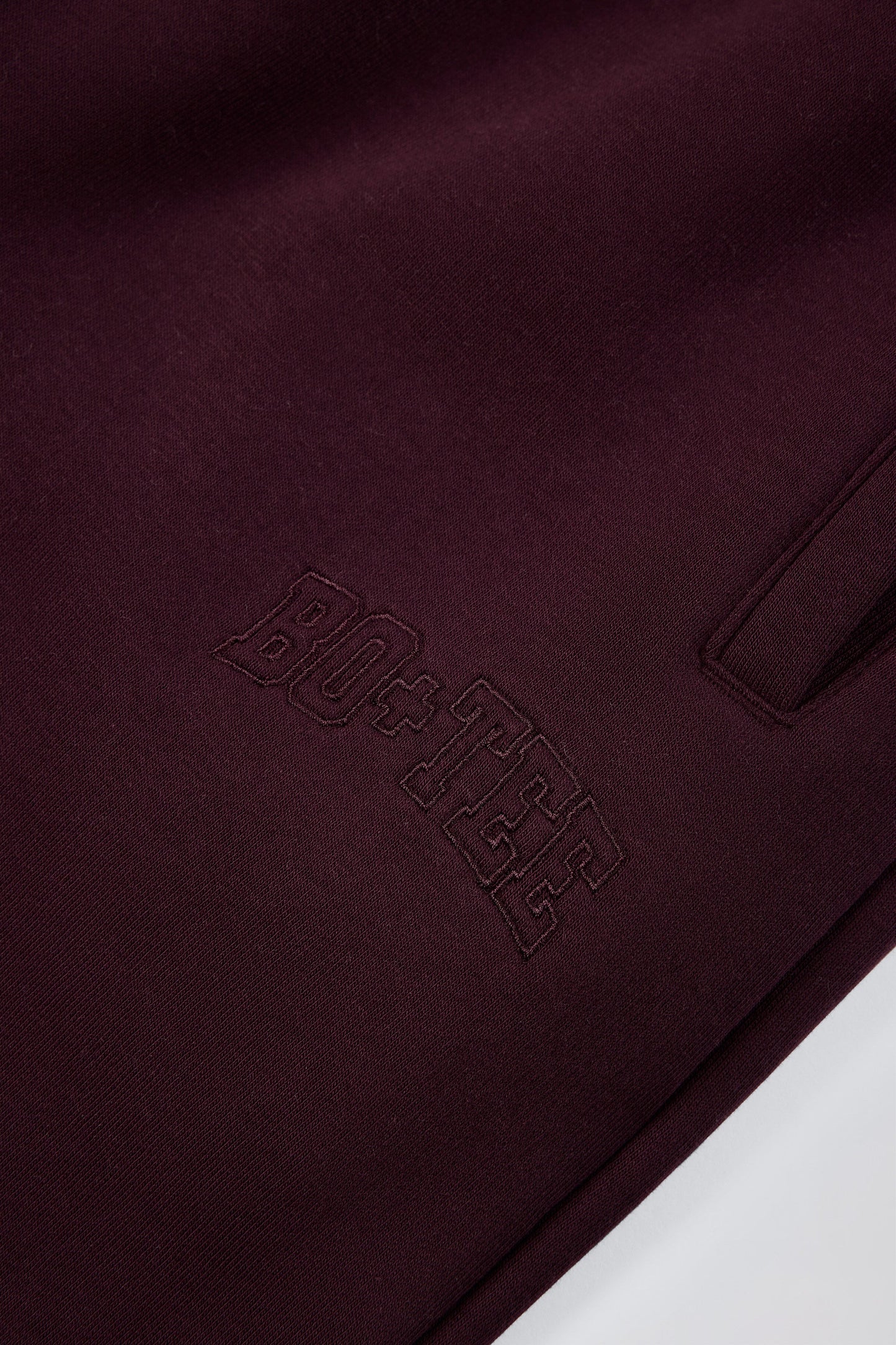Brushed Cotton Jersey Mid-Rise Relaxed Joggers in Burgundy